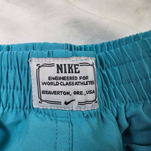 Nike Running Shorts Girls Size Medium Blue Neon Yellow Athletic Activewear - Picture 3 of 8